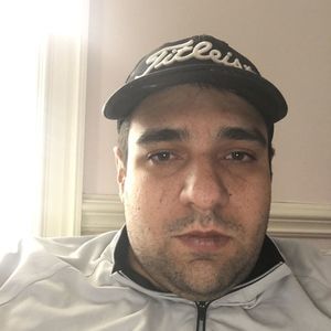 Meet your Posher, Jonathan